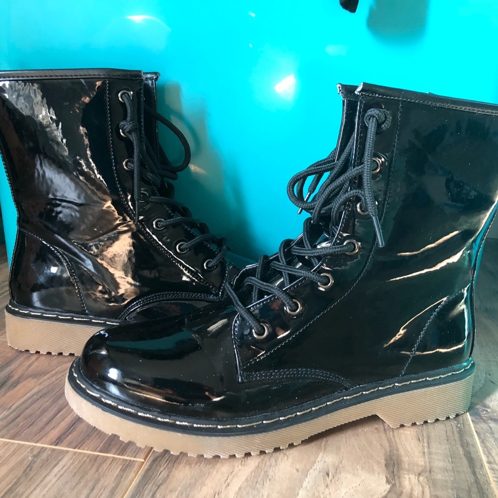 Dr.Marten inspired boots
